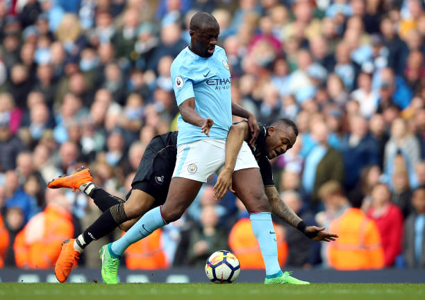 她的对手是 她的对手是