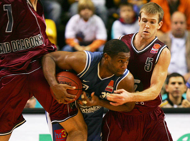 防守体系完 防守体系完